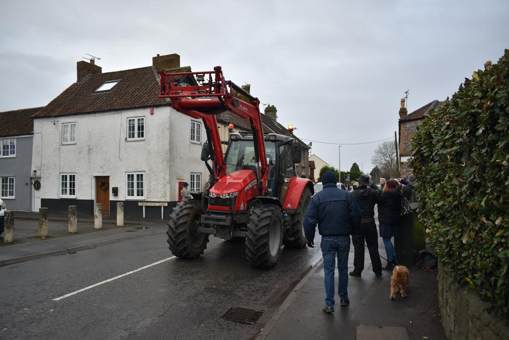 Tractor003