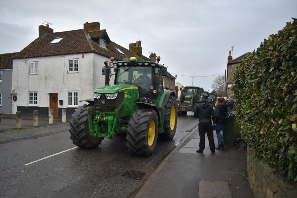 Tractor009