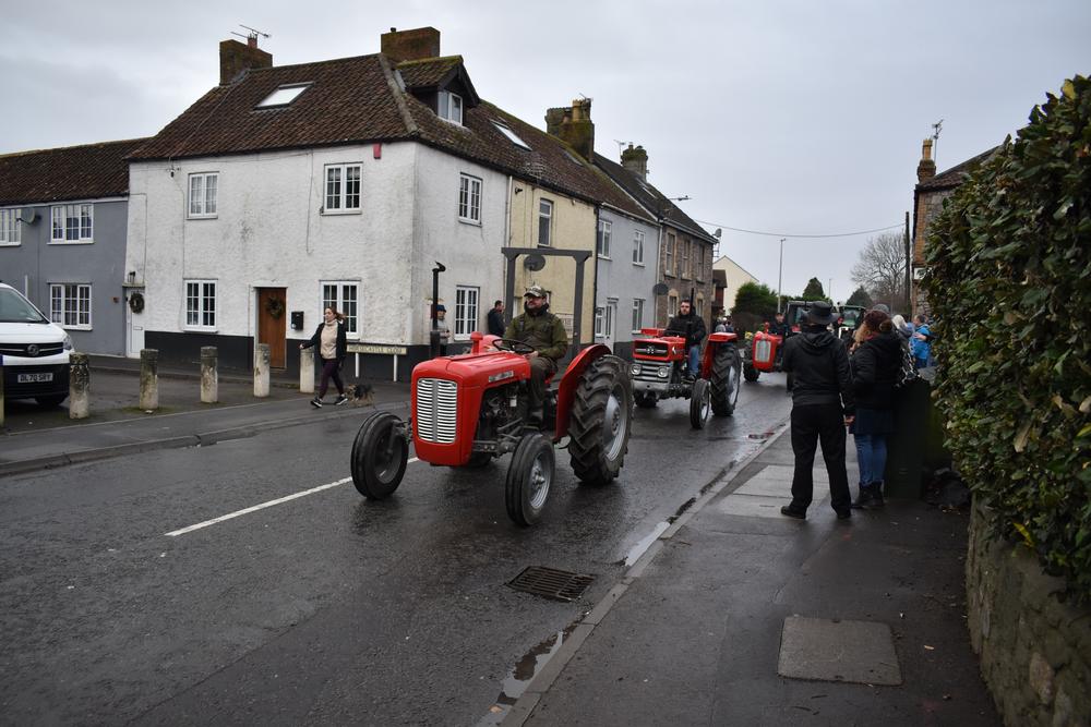 Tractor024